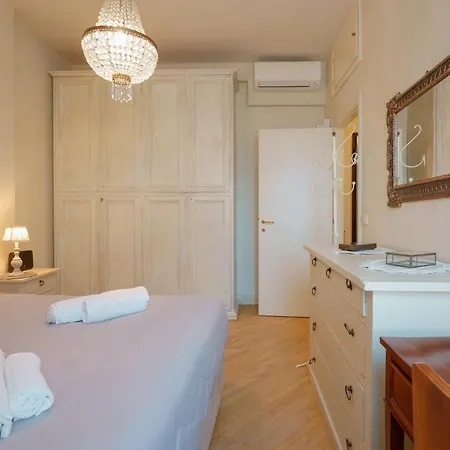 Guasto Apartment *