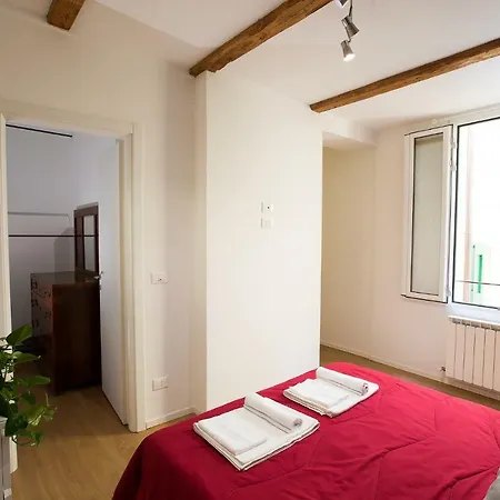 Apartment Guasto *